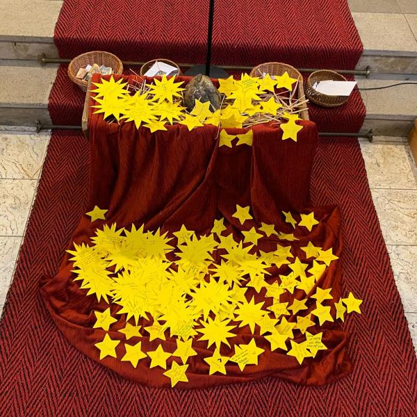 Grundstein im Sternenmeer